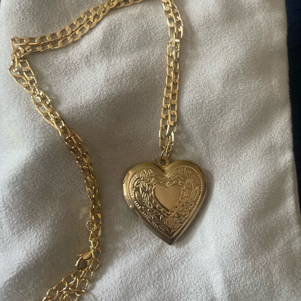 Gold plated Heart Locket Necklace